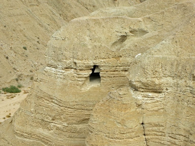 dead sea scrolls