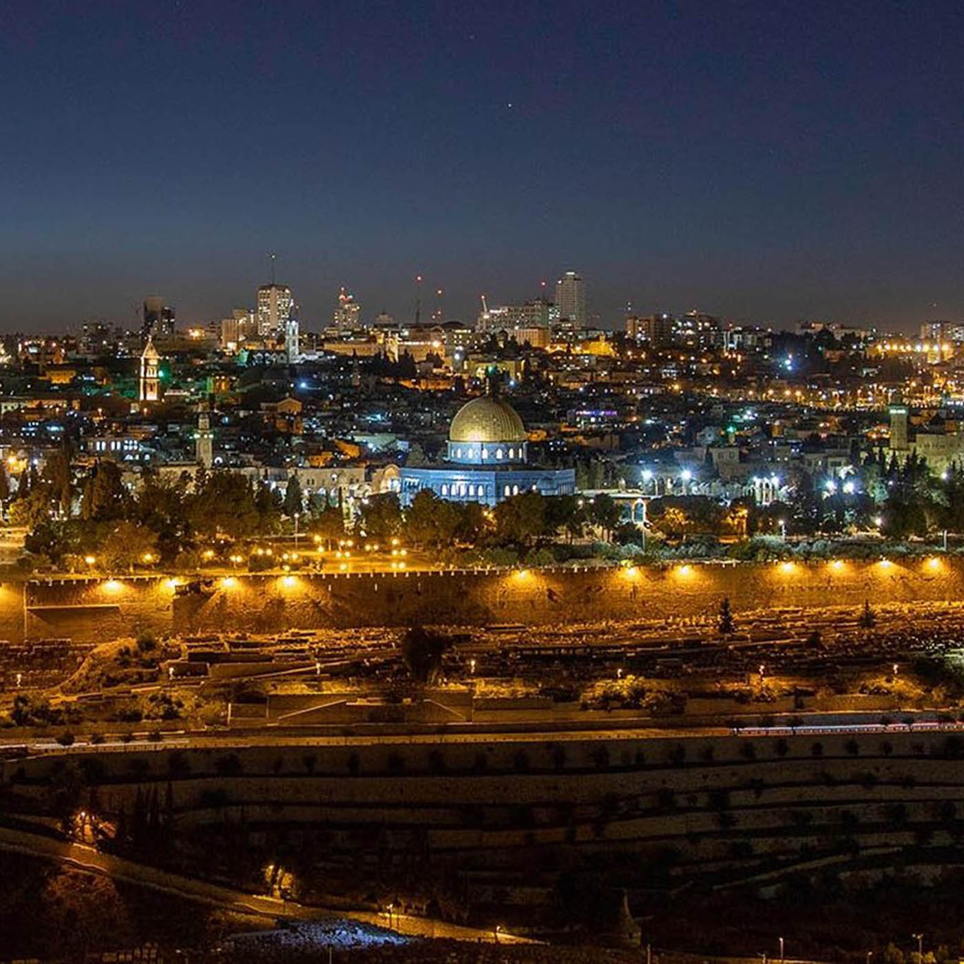 cropped jerusalem noturno