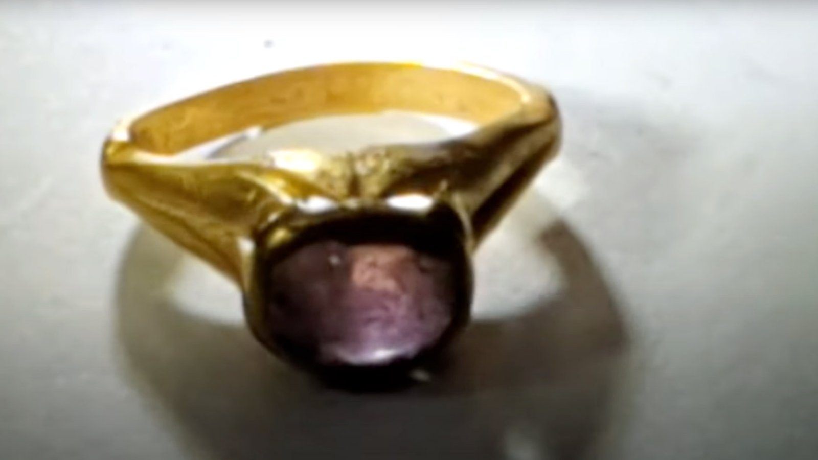 anel de ouro descoberto em yavneh