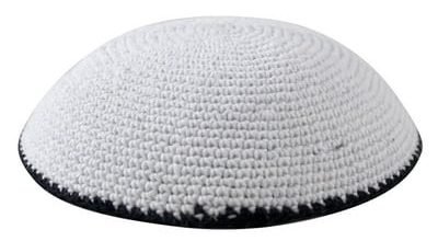 Macron declarou embargo de armas para Israel, será que é realmente humano o que faz?