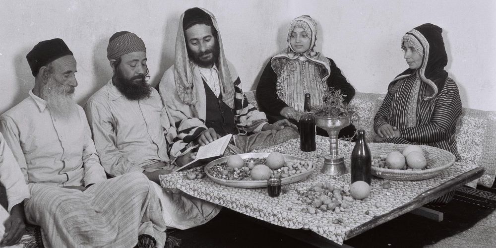 px A YEMENITE FAMILY READING FROM THE PSALMS ON SHABBAT AFTER LUNCH