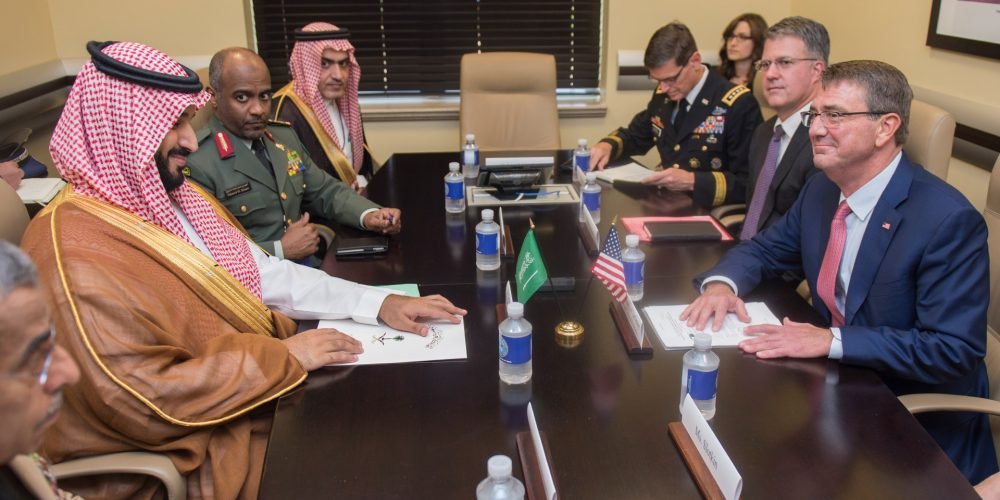 Mohammed bin Salman durante reuniao nos estados unidos