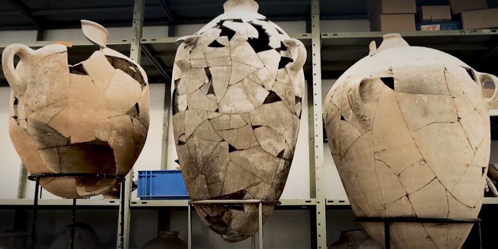 Vasos encontrados na cidade de davi Autoridade de antiguidades de israel