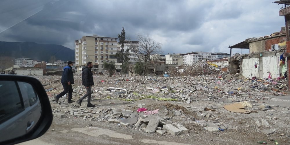 earthquake 7899120 1920