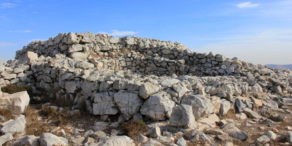 monte ebal cafetorah