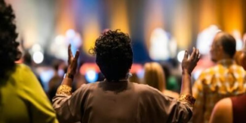 Da Espiritualidade Autêntica à Apostasia