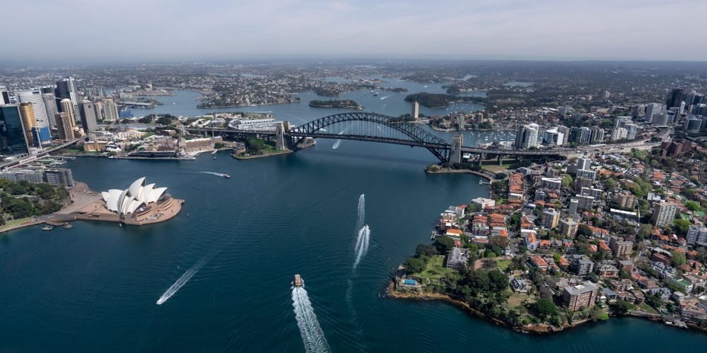 Ataque antissemita na Austrália durante Hanukkah deixa mortos e feridos e gera comoção internacional