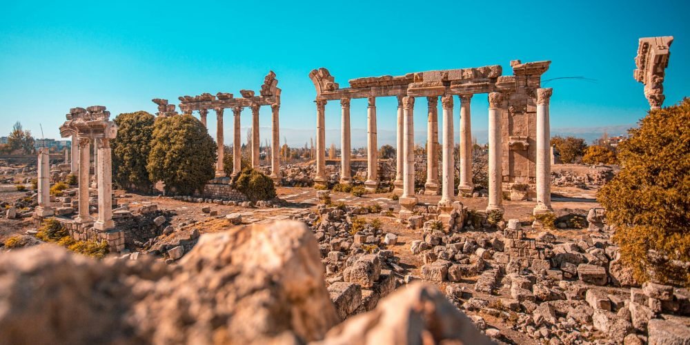 Líbano à Beira do Caos: Israel Pressiona o Hezbollah