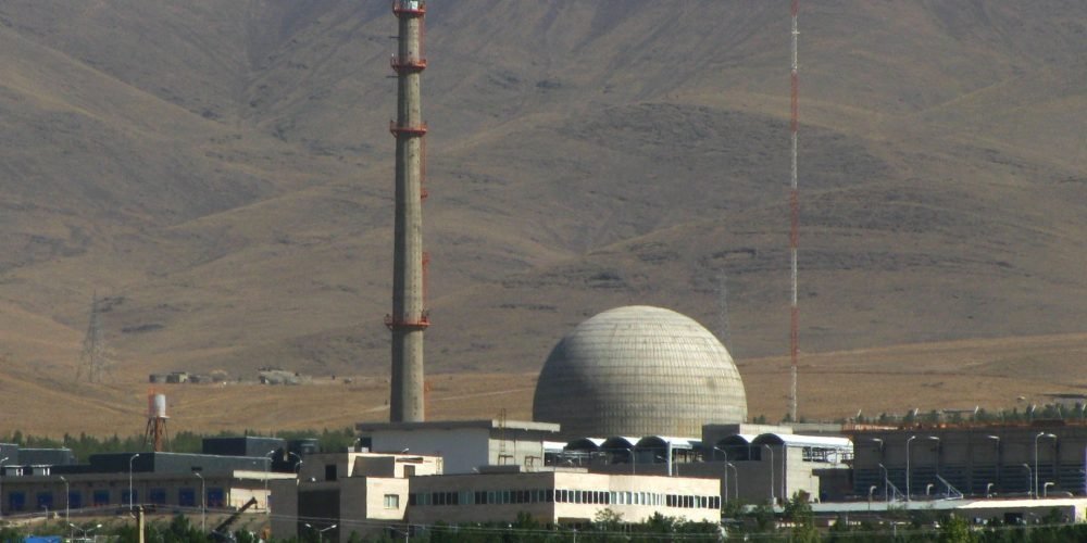 Sanções empurrarão o Irã para crise interna dramática ou mais uma guerra