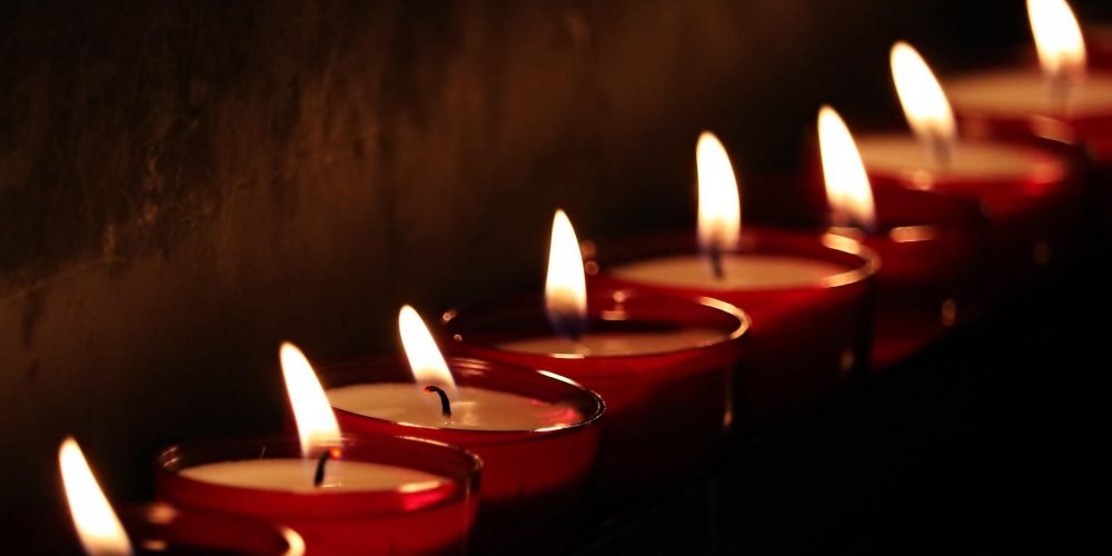 tea lights 2223898 1920